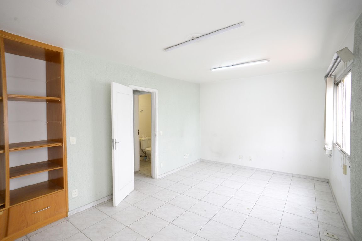 2 dormitórios amplos na Vila Mariana