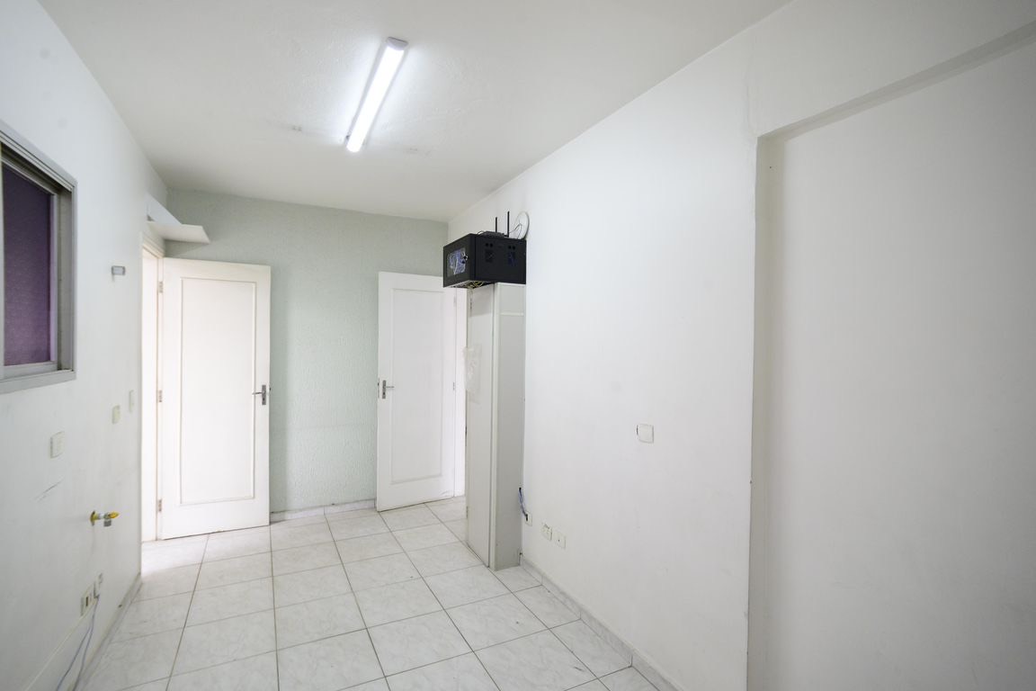 2 dormitórios amplos na Vila Mariana