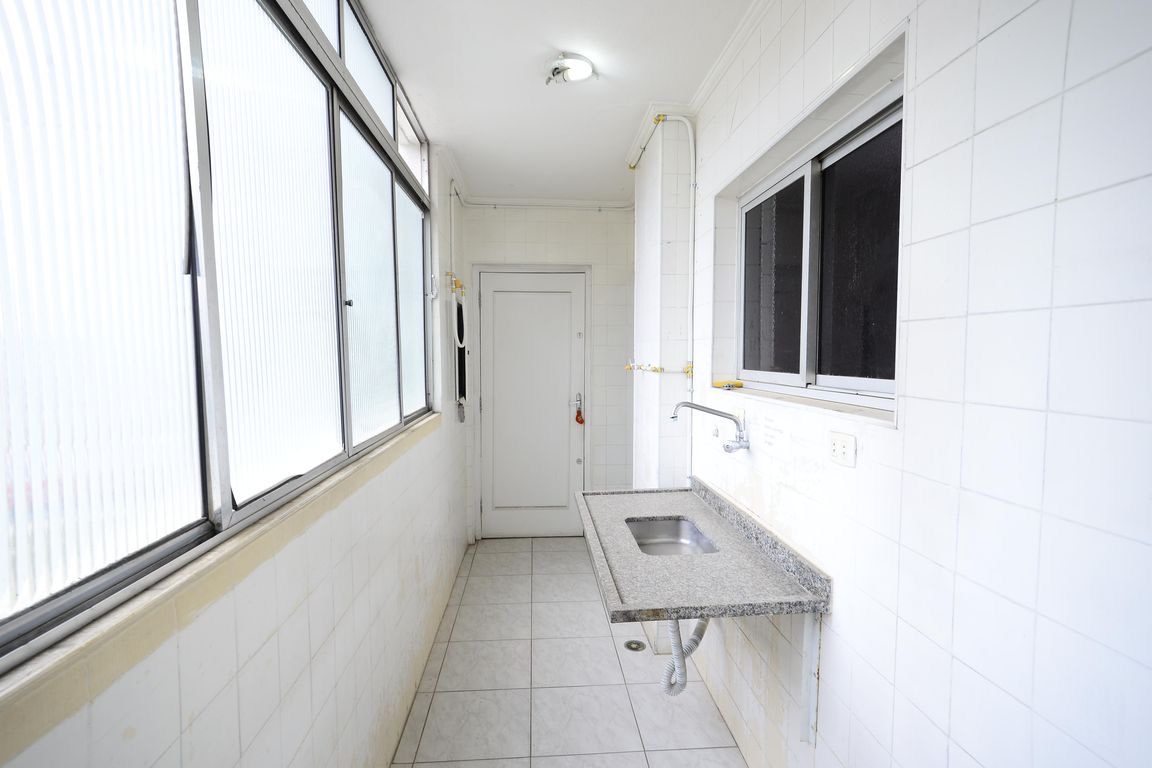 2 dormitórios amplos na Vila Mariana