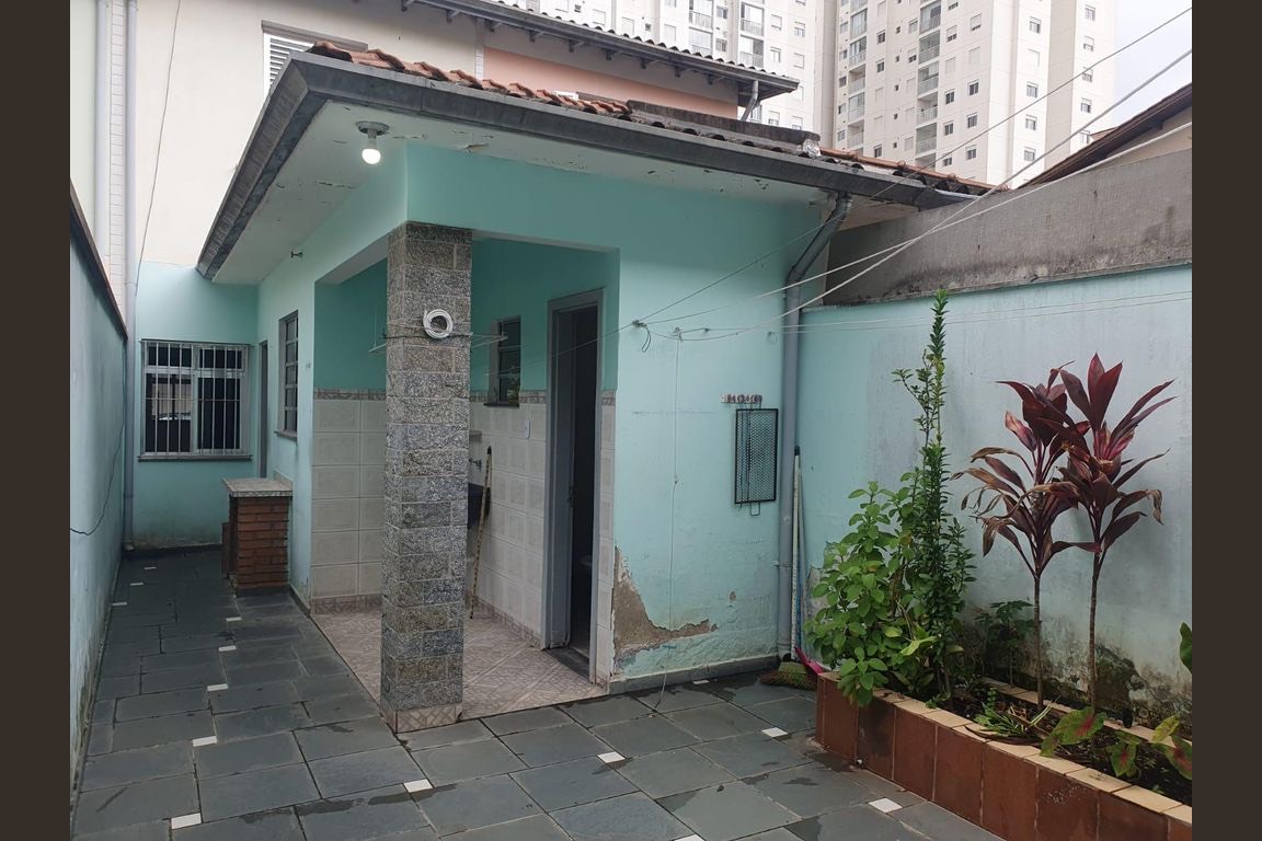 Casa de 2 dormitórios na Vila Vera