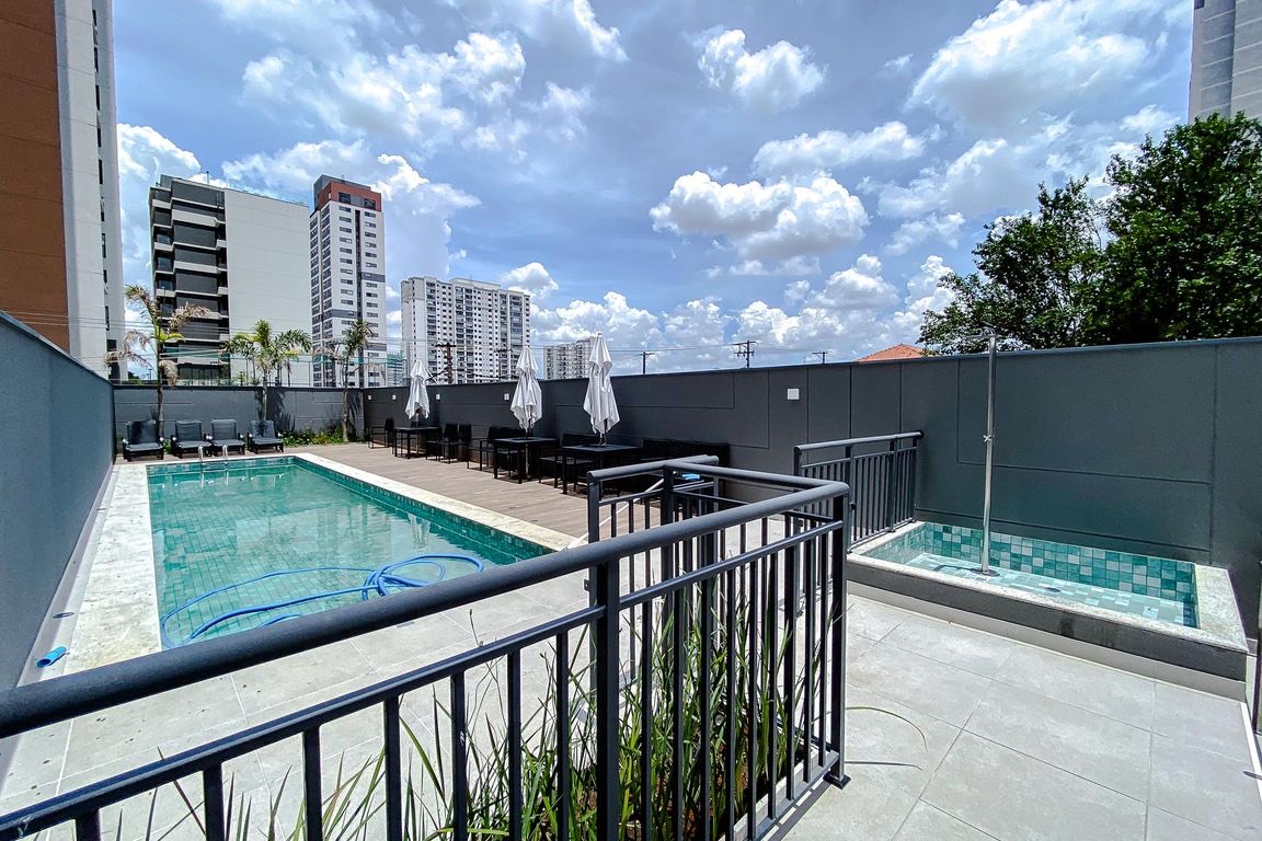 Área comum - Piscina